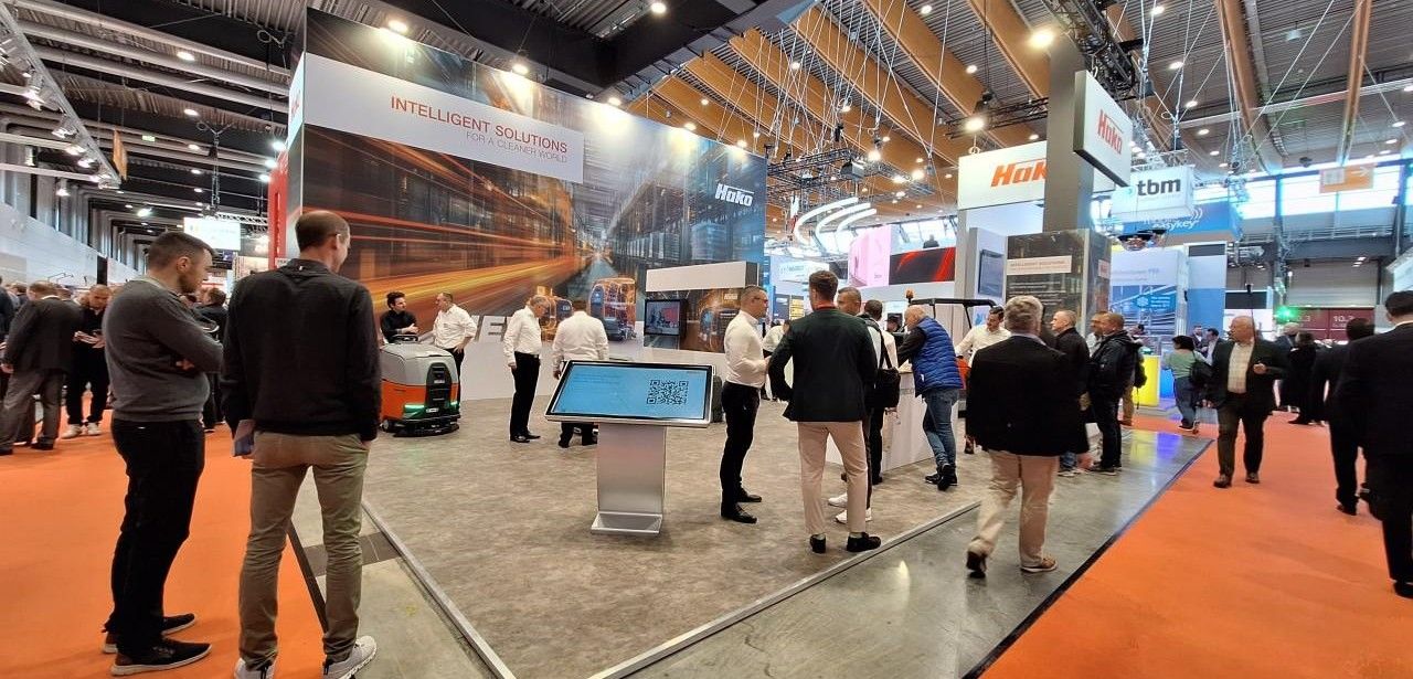 Autonome Reinigungstechnik für effiziente Logistikprozesse (Foto: Hako GmbH)