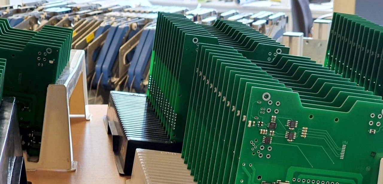 Effiziente Temperaturregelung mit dem EtecPro Universalregler von (Foto: Elec-Con technology GmbH)