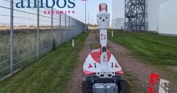 BEEHIVE Drohnensystem kombiniert Bodenstation mit autonomer Luftüberwachung und Swarmfähigkeit GIT Security Award würdigt praxisnahe autonome Sicherheitssysteme Security (Foto: Security Robotics Development & Solutions GmbH)