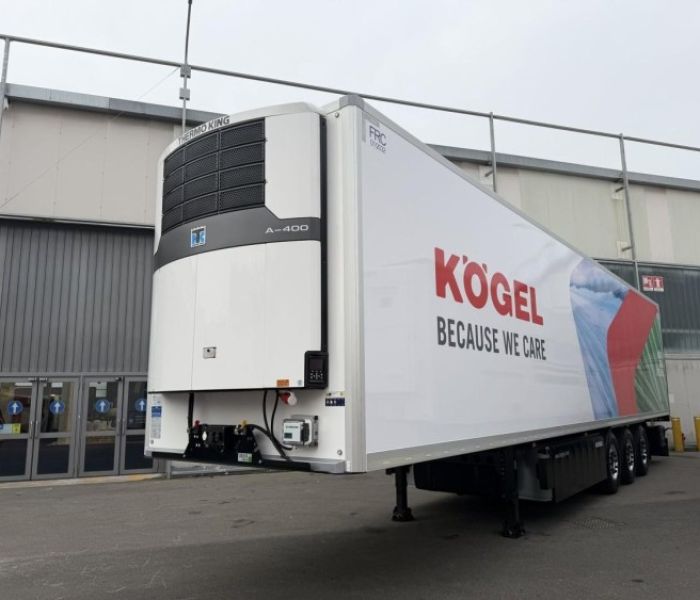 Innovation im K&uuml;hltransport: LiteShell-Technologie im Praxiseinsatz (Foto: K&ouml;gel Trailer GmbH)