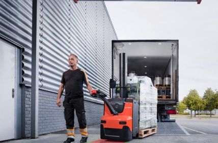 Toyota stellt ODA für Niederhubwagen auf LogiMAT 2026 vor (Foto: TMHE)